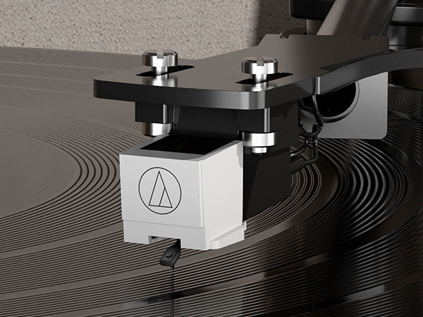 Direct-Drive vs Belt-Drive Turntables: Pros & Cons